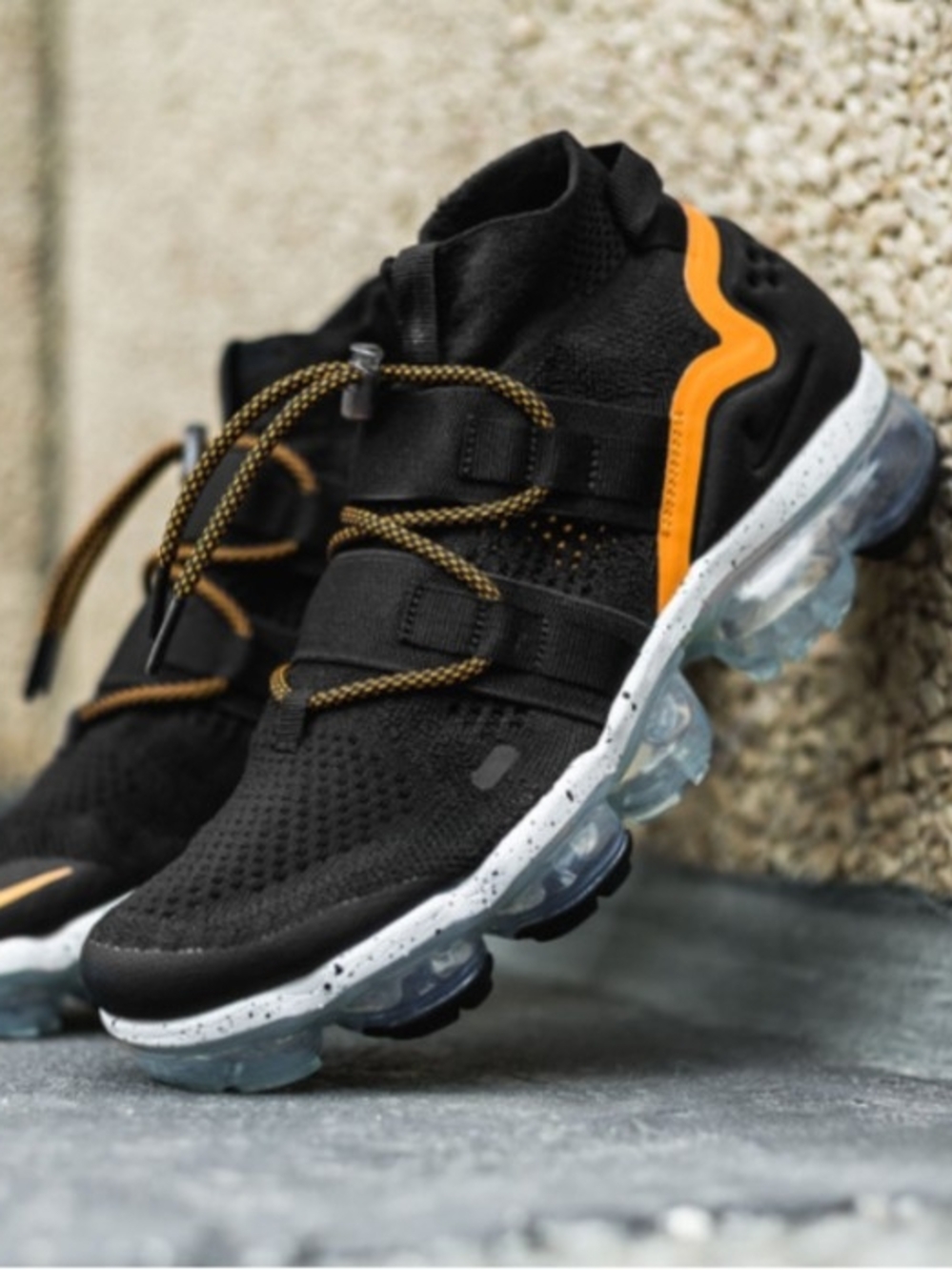 Nike Air VaporMax Utility 'Twist of Orange' - size US 10